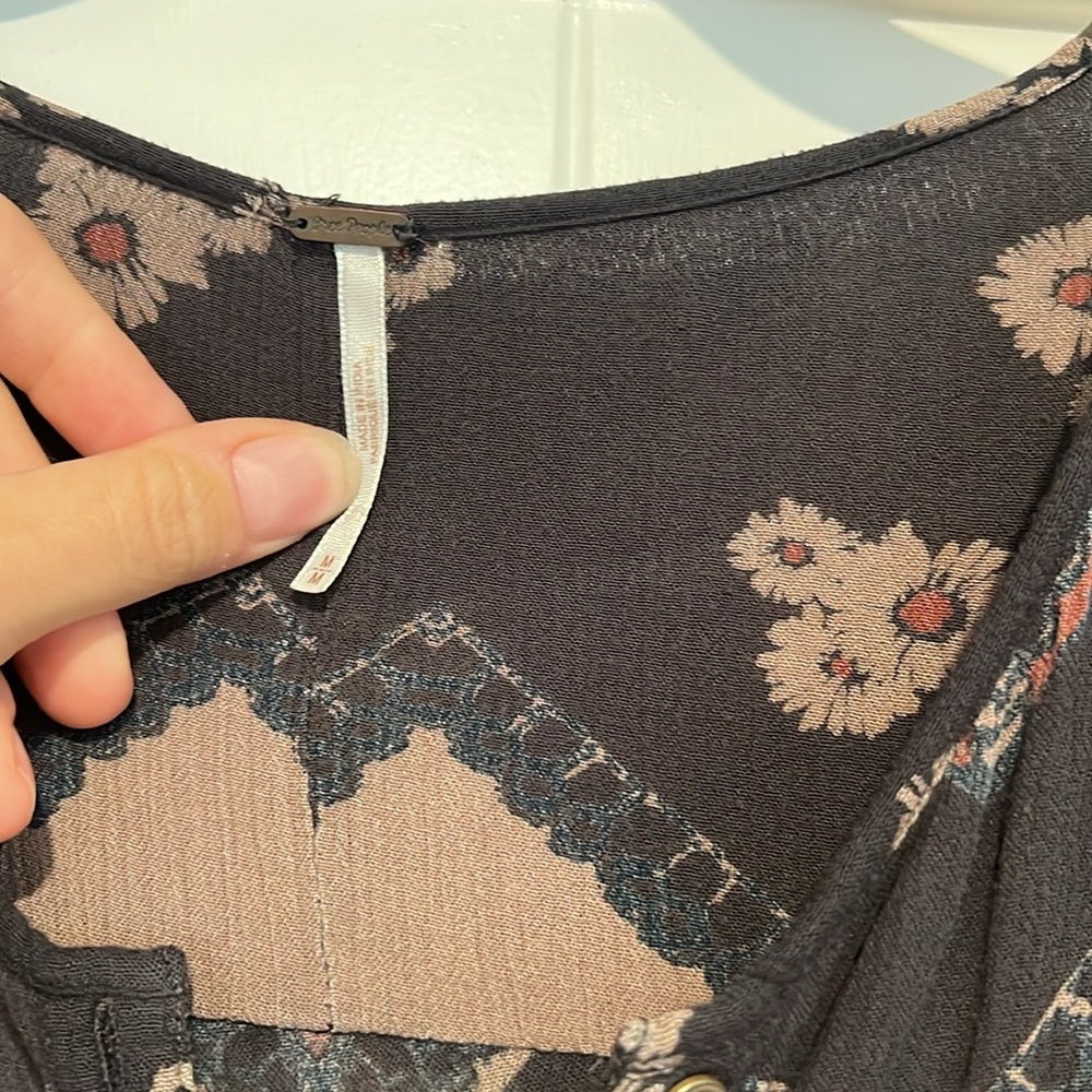 Free People tunic - Picture 2 of 4